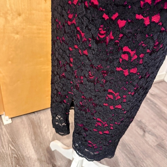 Express Black and Pink Bodycon Strapless Knee-Length Cocktail Dress - Picture 4 of 7